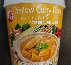 Cock Brand Yellow Curry Paszta