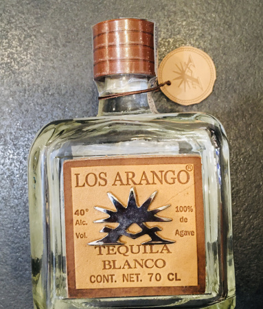 Los Arango tequila